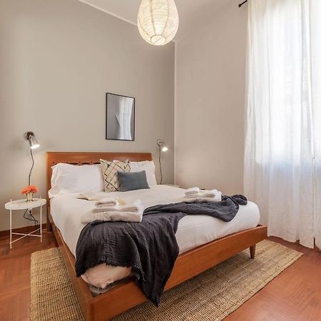 Lively Roma Trastevere Renovated Apartment - Fromhometoローマ エクステリア 写真