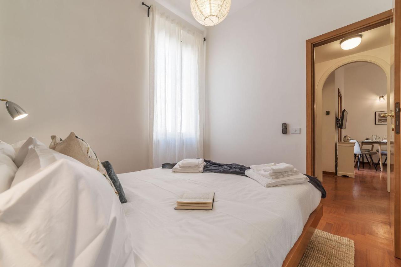 Lively Roma Trastevere Renovated Apartment - Fromhometoローマ エクステリア 写真