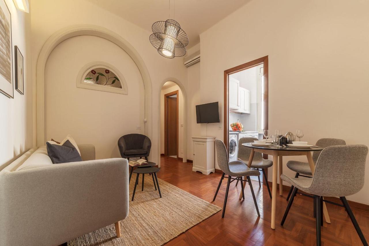 Lively Roma Trastevere Renovated Apartment - Fromhometoローマ エクステリア 写真