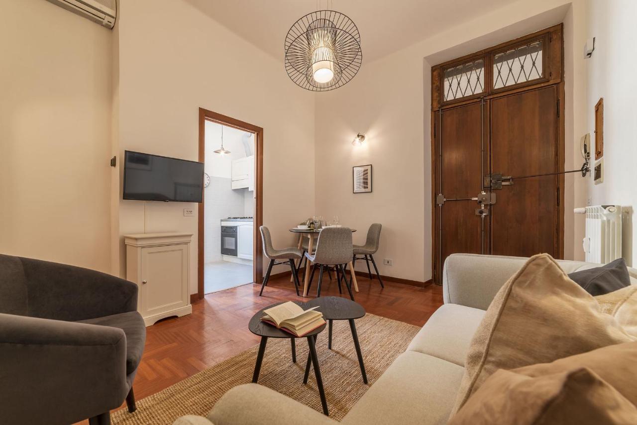 Lively Roma Trastevere Renovated Apartment - Fromhometoローマ エクステリア 写真