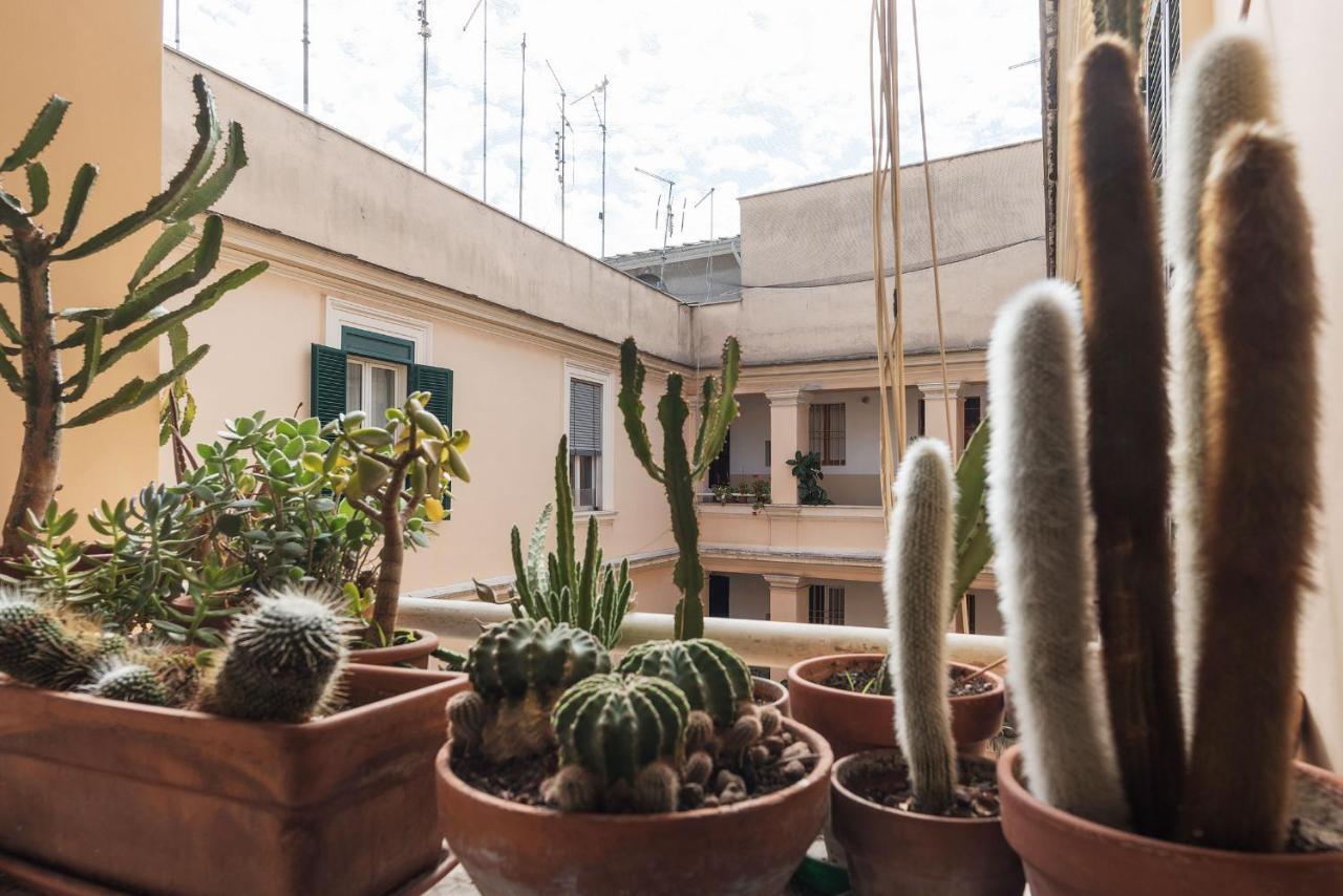 Lively Roma Trastevere Renovated Apartment - Fromhometoローマ エクステリア 写真
