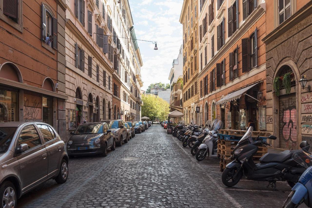 Lively Roma Trastevere Renovated Apartment - Fromhometoローマ エクステリア 写真